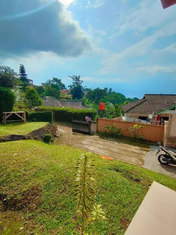 Villa Edwin Puncak Богор Екстер'єр фото